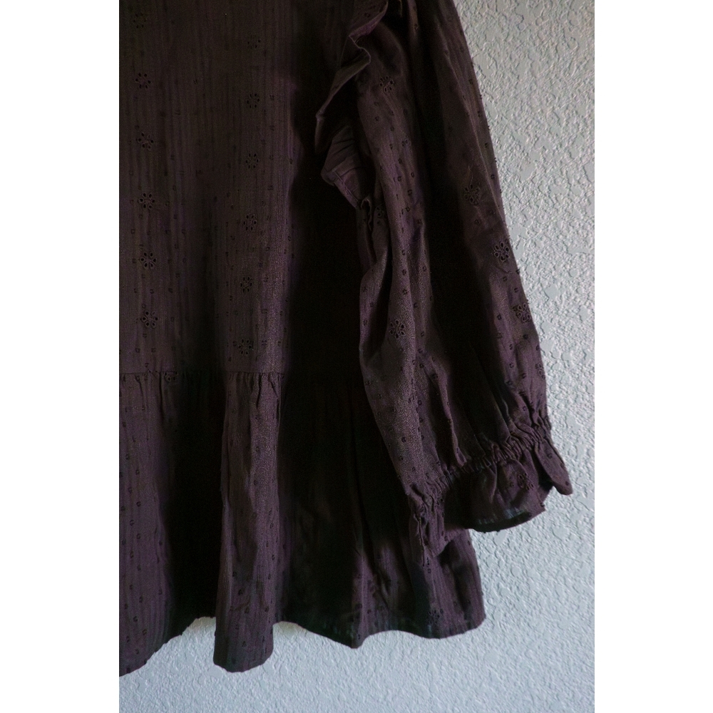 Universal Thread | Ruffle Eyelet Blouse - Picture 3 of 9